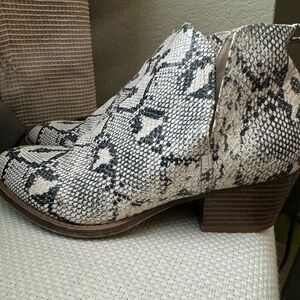 CL by laundry faux snake skin ankle boots